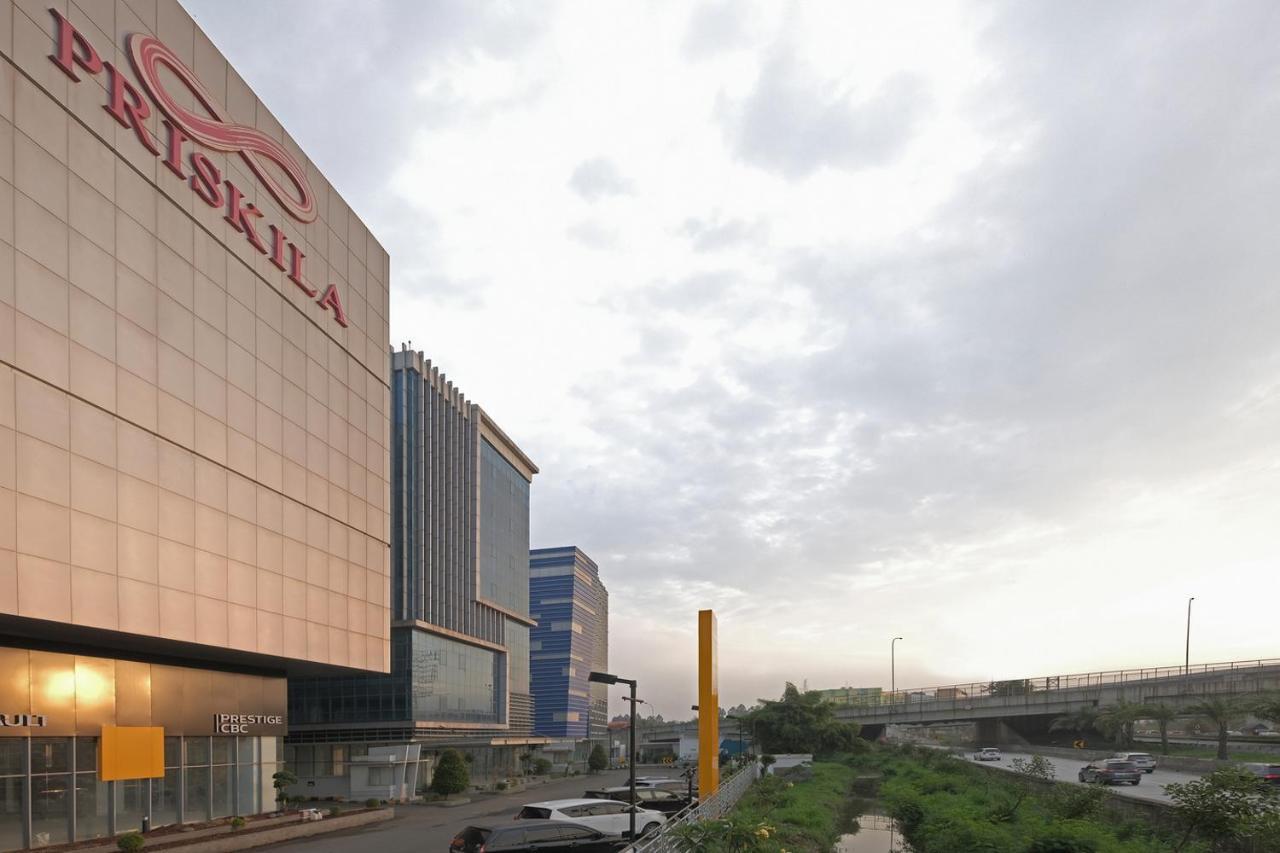 Azana Style Hotel Bandara Jakarta Tangerang Exteriör bild