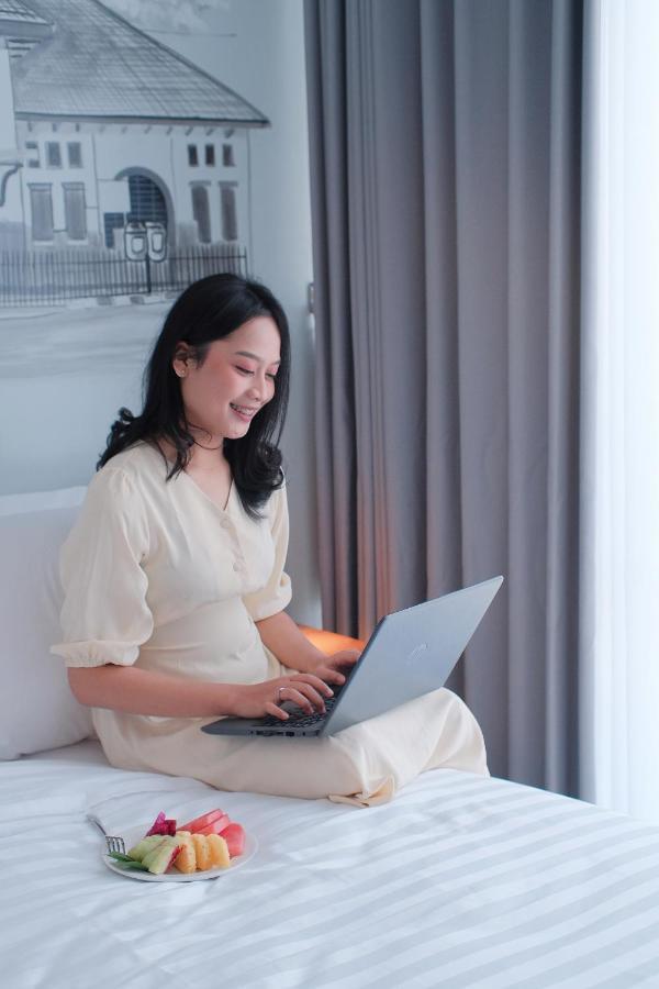 Azana Style Hotel Bandara Jakarta Tangerang Exteriör bild