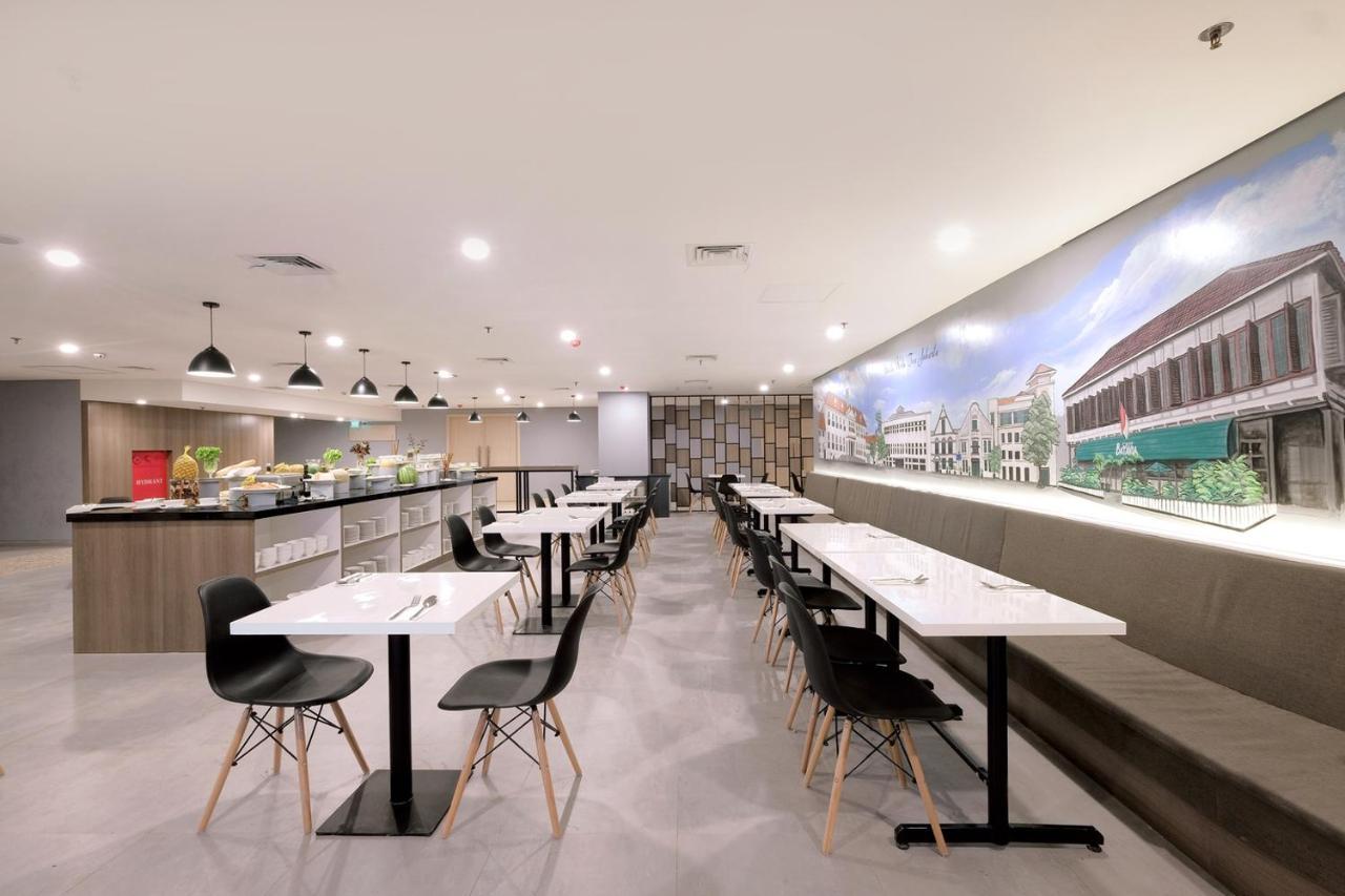 Azana Style Hotel Bandara Jakarta Tangerang Exteriör bild
